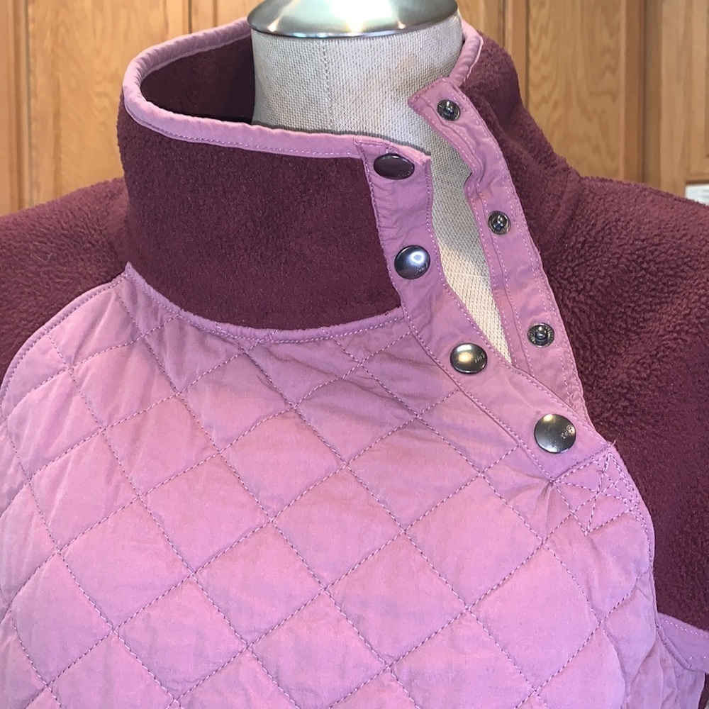 Abercrombie & Fitch Sweater - Picture 5 of 6